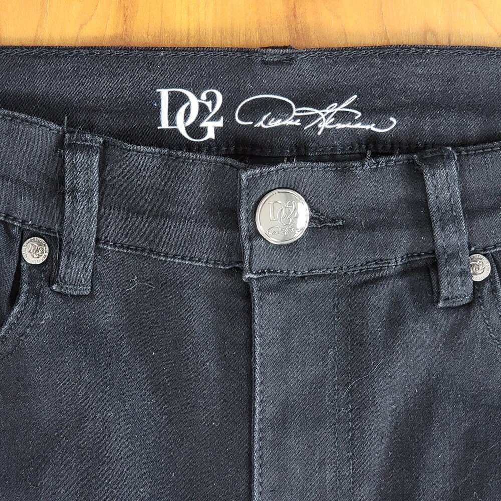 DG2 Diane Gilman Embroidered Floral Black Stretch Crop Jeans - 8 - Picture 7 of 12